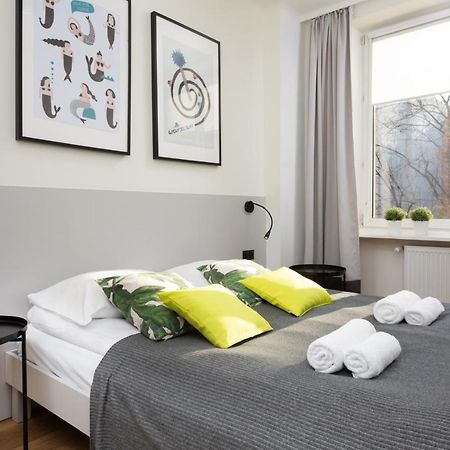 Family City Center Apartment By Renters Prestige Warszawa Eksteriør billede
